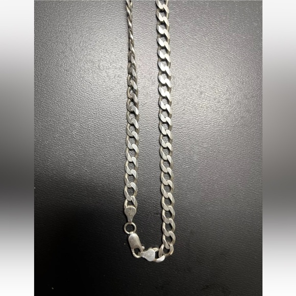 Italy 925 Sterling Silver 24” Link Chain - Picture 4 of 7